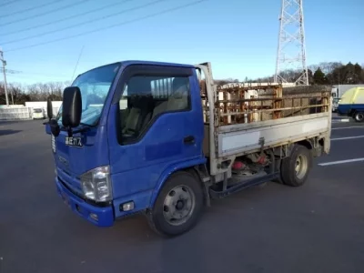 Isuzu ELF  с аукциона в Японии