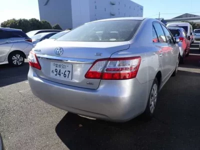 Toyota PREMIO  с аукциона в Японии
