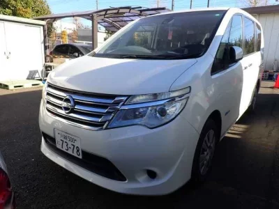 Nissan SERENA  с аукциона в Японии