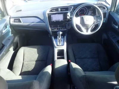 Honda SHUTTLE  с аукциона в Японии