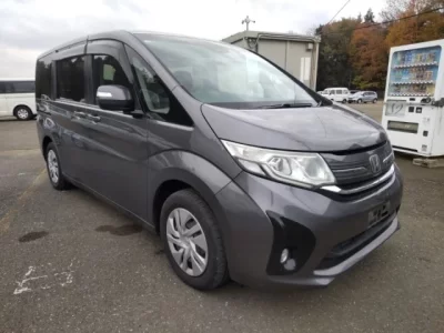 Honda STEP WAGON  с аукциона в Японии