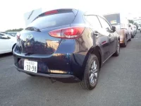 Mazda MAZDA2 лот № 183 оценка 4  с аукциона в Японии 1