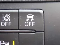 Mazda MAZDA2 лот № 220 оценка 3.5  с аукциона в Японии 7