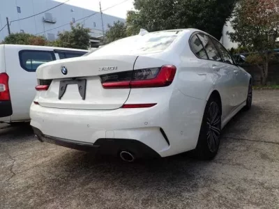 BMW 3-Series  с аукциона в Японии