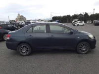 Toyota BELTA лот № 75035 оценка 99  с аукциона в Японии 2
