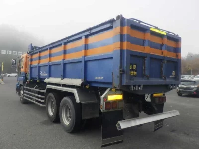 Isuzu GIGA  с аукциона в Японии