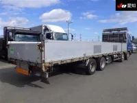 Isuzu GIGA лот № 8560 оценка R  с аукциона в Японии 1