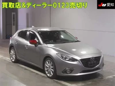 Mazda AXELA  с аукциона в Японии