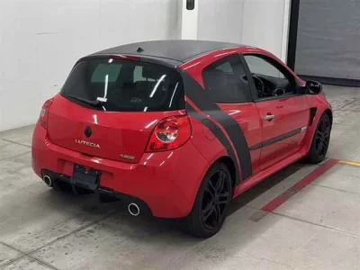 Renault LUTECIA  с аукциона в Японии