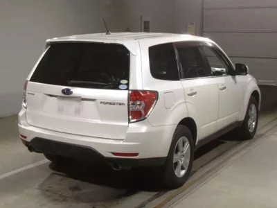 Subaru FORESTER  с аукциона в Японии