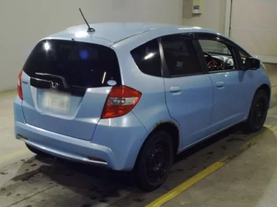 Honda FIT  с аукциона в Японии