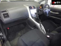 Toyota AURIS лот № 14 оценка 3.5  с аукциона в Японии 2