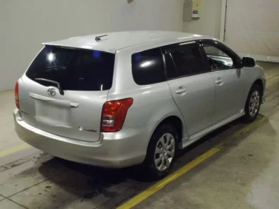 Toyota COROLLA FIELDER  с аукциона в Японии