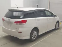 Toyota WISH лот № 70013 оценка 3  с аукциона в Японии 1