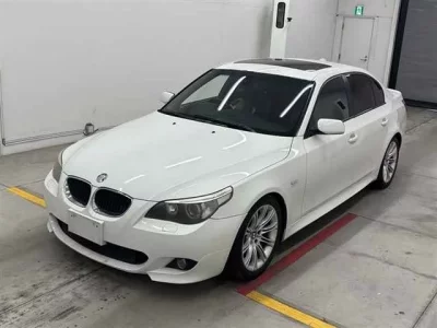 BMW 5-Series  с аукциона в Японии