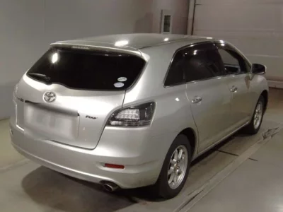 Toyota MARK X ZIO  с аукциона в Японии