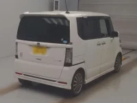 Honda N BOX лот № 3036 оценка R  с аукциона в Японии 1