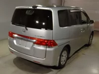Honda STEP WAGON лот № 7036 оценка R  с аукциона в Японии 1