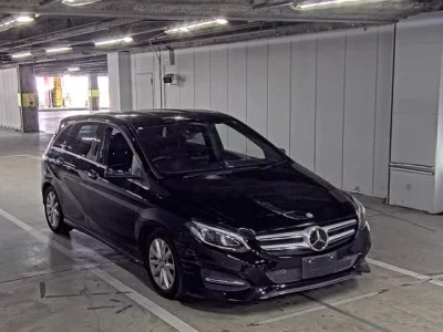 Mercedes-Benz B CLASS