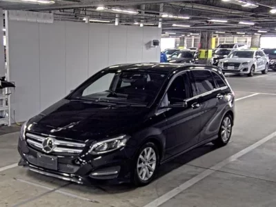 Mercedes-Benz B CLASS