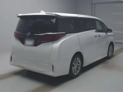 Toyota ALPHARD  с аукциона в Японии