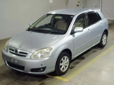 Toyota COROLLA RUNX  с аукциона в Японии