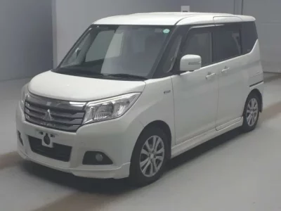 Mitsubishi DELICA D2