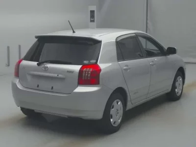 Toyota COROLLA RUNX  с аукциона в Японии