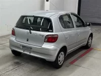Toyota VITZ лот № 90094 оценка R  с аукциона в Японии 2