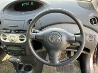 Toyota VITZ лот № 90105 оценка R  с аукциона в Японии 2