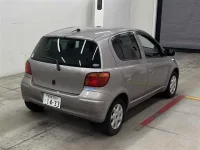 Toyota VITZ лот № 90105 оценка R  с аукциона в Японии 3