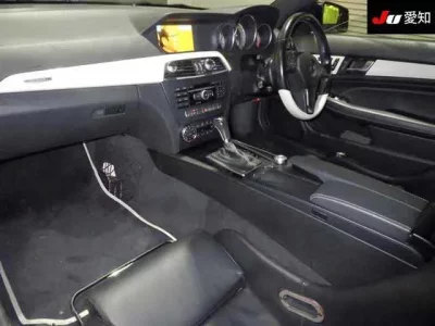 Mercedes-Benz C CLASS  с аукциона в Японии
