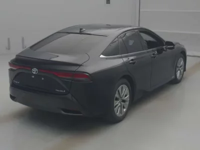 Toyota MIRAI  с аукциона в Японии