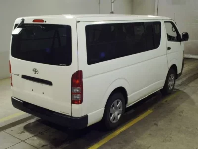 Toyota REGIUS ACE VAN  с аукциона в Японии
