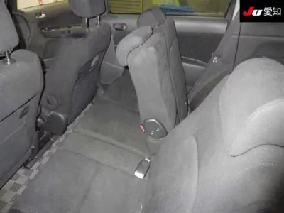 Toyota WISH  с аукциона в Японии