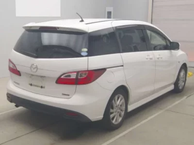 Mazda PREMACY  с аукциона в Японии