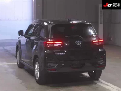 Toyota RAIZE  с аукциона в Японии