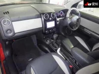 Mazda VERISA лот № 1005 оценка 4  с аукциона в Японии 1