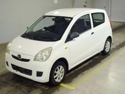 Daihatsu MIRA  с аукциона в Японии