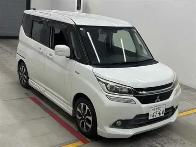 Mitsubishi DELICA D2  с аукциона в Японии