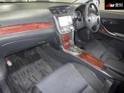 Toyota ALLION  с аукциона в Японии
