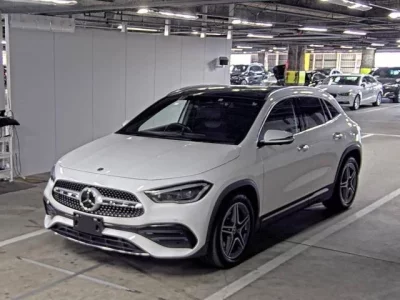 Mercedes-Benz GLA CLASS  с аукциона в Японии