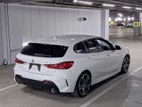 BMW 1-Series лот № 551 оценка 4.5  с аукциона в Японии 1