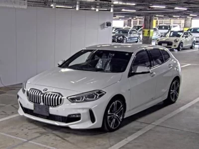 BMW 1-Series  с аукциона в Японии