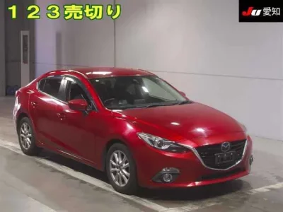 Mazda AXELA  с аукциона в Японии