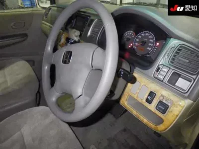 Honda STEP WAGON  с аукциона в Японии