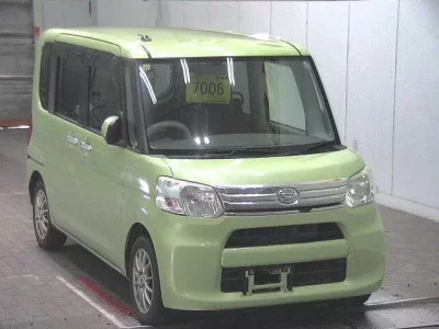 Daihatsu TANTO  с аукциона в Японии