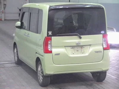 Daihatsu TANTO  с аукциона в Японии