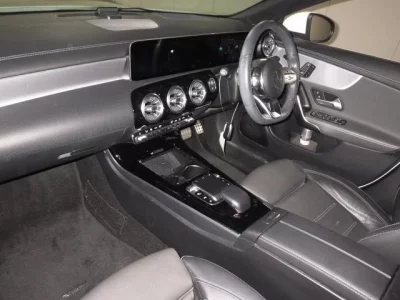 Mercedes-Benz CLA CLASS  с аукциона в Японии