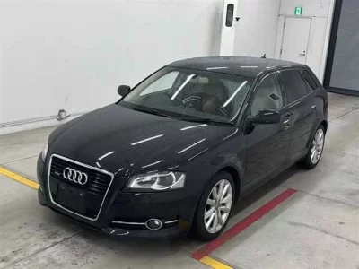 Audi A3  с аукциона в Японии